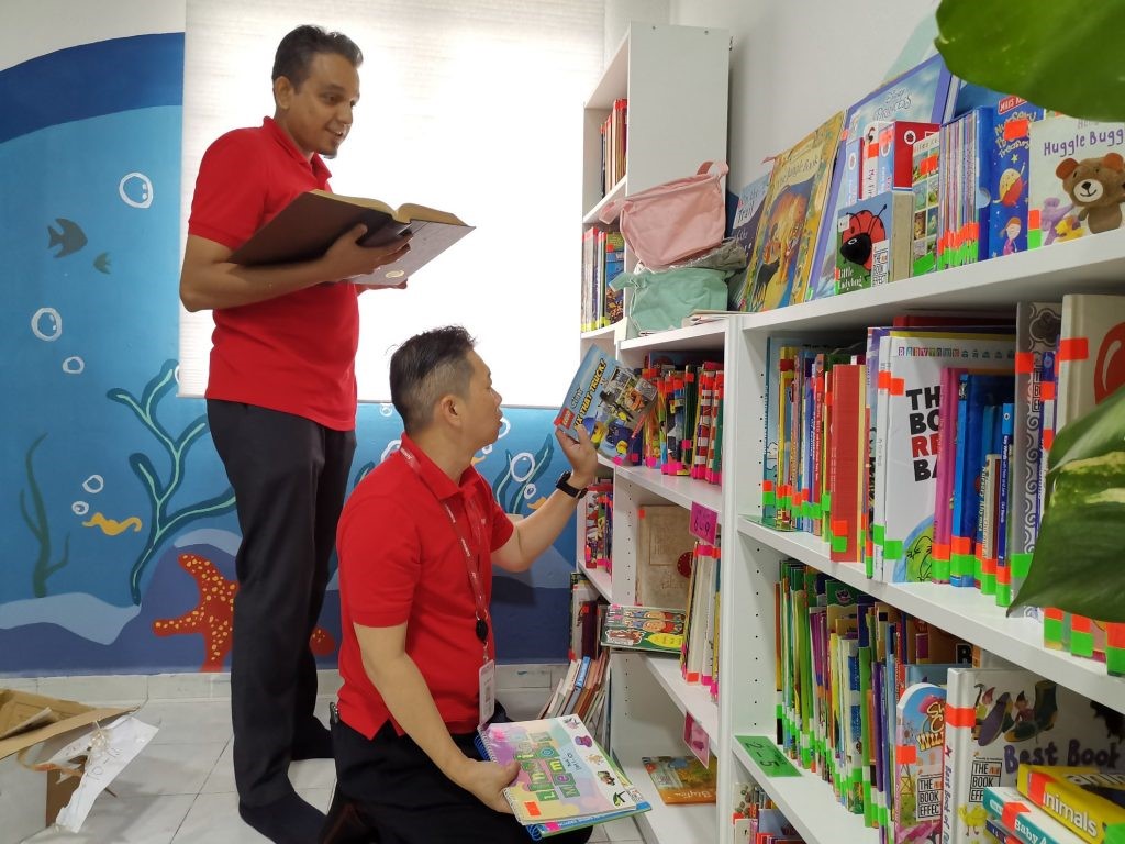 The community library in Desa Mentari 1 provided its residents 5,000 books to read