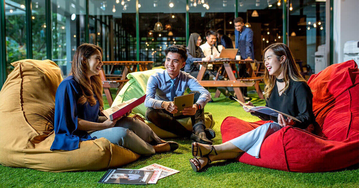 Sunway’s employees in Sunway iLabs enjoying on bean bags