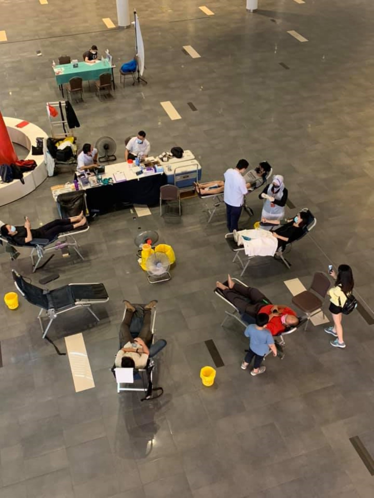 A bird’s eye view of the various stations of the blood donation drive organised by Sunway TCM Centre at Sunway Geo Avenue