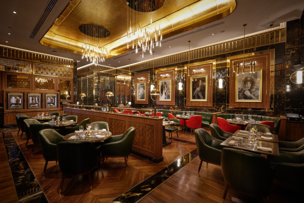 A wide shot of the interior of Gordon Ramsay Bar & Grill