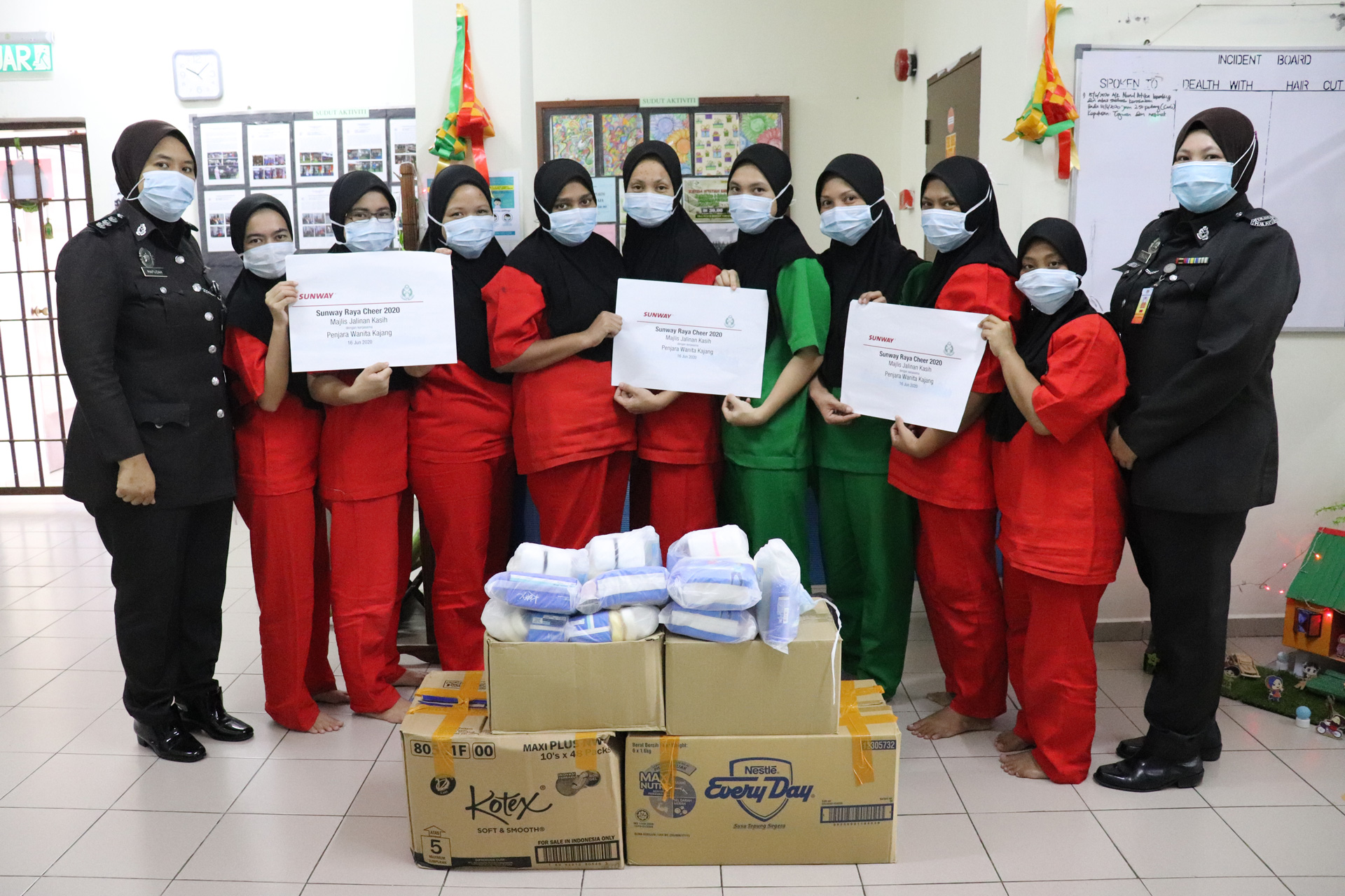 Sunway Delivers Raya Cheer to Kajang Women’s Prison Amidst RMCO